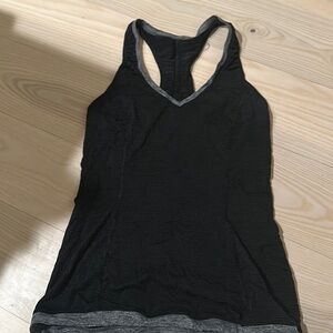 Lululemon racerback tank - size 4 - black. gently used a few times